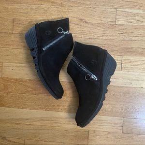 Fly London black suede zip up wedge booties size 41